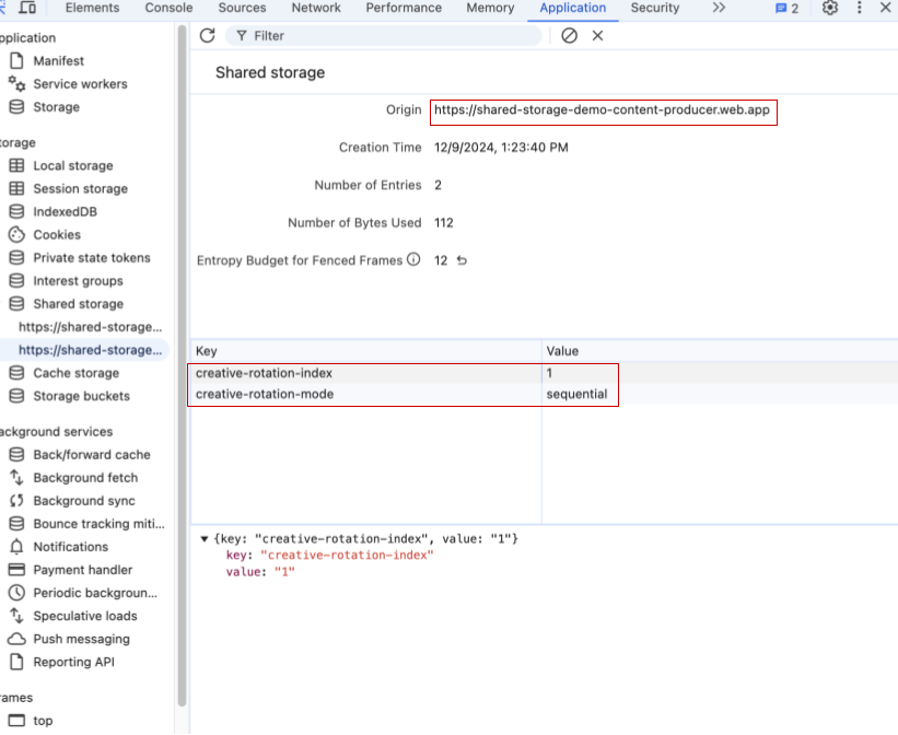 Chrome DevTools, 특히 출처 https://shared-storage-demo-content-producer.web.app의 공유 스토리지를 보여주는 스크린샷입니다. 스토리지가 비어 있지 않으며 저장된 키-값 쌍이 두 개 표시됩니다. 첫 번째 키는 값이 1인 creative-rotation-index입니다. 두 번째 저장된 키는 광고 소재-로테이션-모드이며 값은 'sequential'입니다.