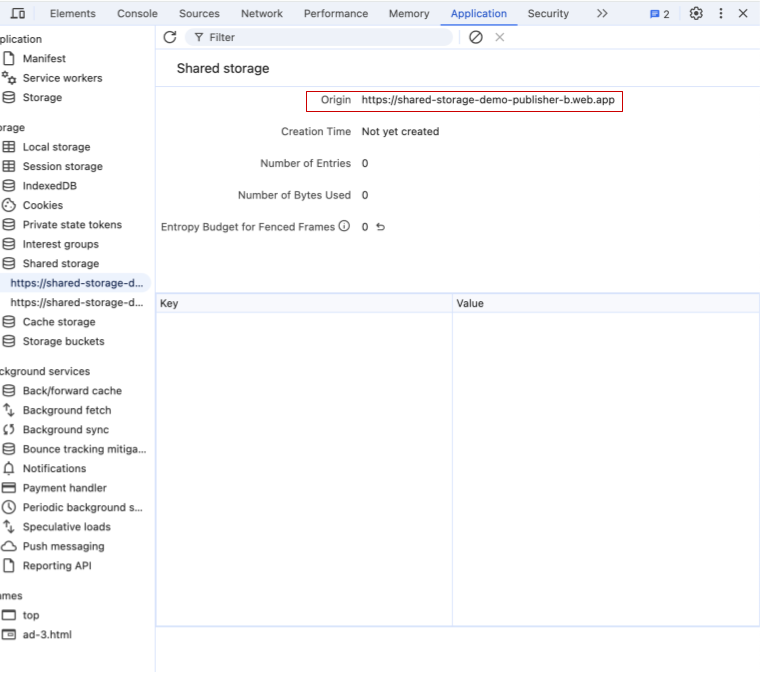  Captura de pantalla que muestra las herramientas para desarrolladores de Chrome, específicamente la sección Aplicación, en la que se destacan las entradas de Shared Storage y se muestra el almacenamiento vacío del origen de "Publisher B" https://shared-storage-demo-publisher-b.web.app.