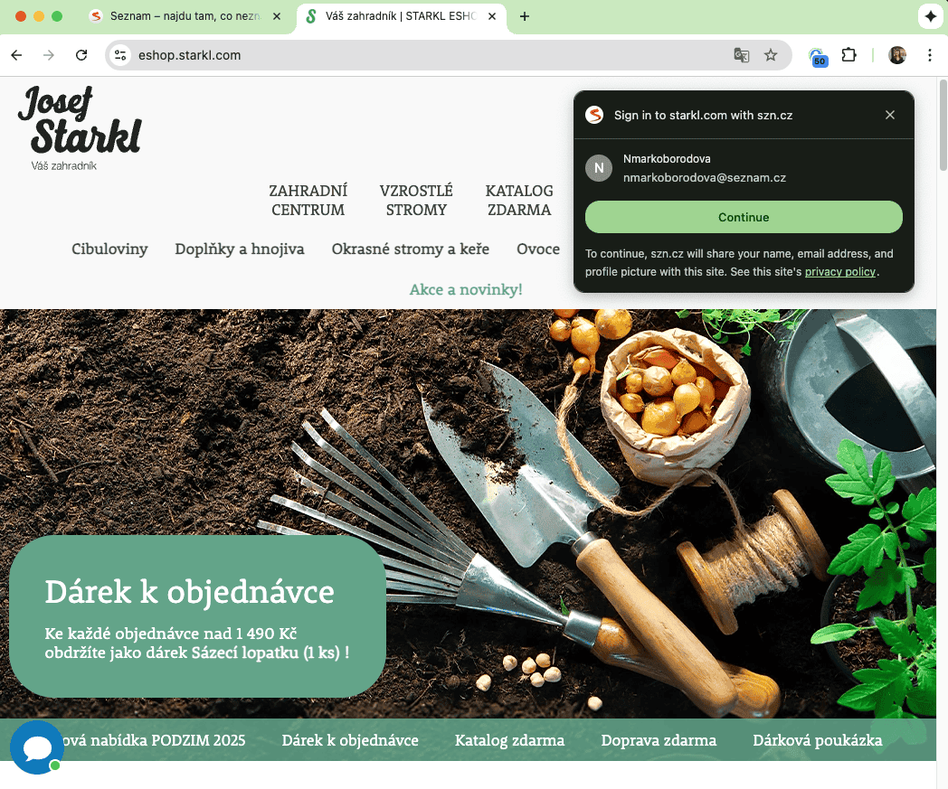 يظهر مربّع حوار FedCM على eshop.starkl.com، ويقترح على المستخدم تسجيل الدخول باستخدام حسابه على Seznam.